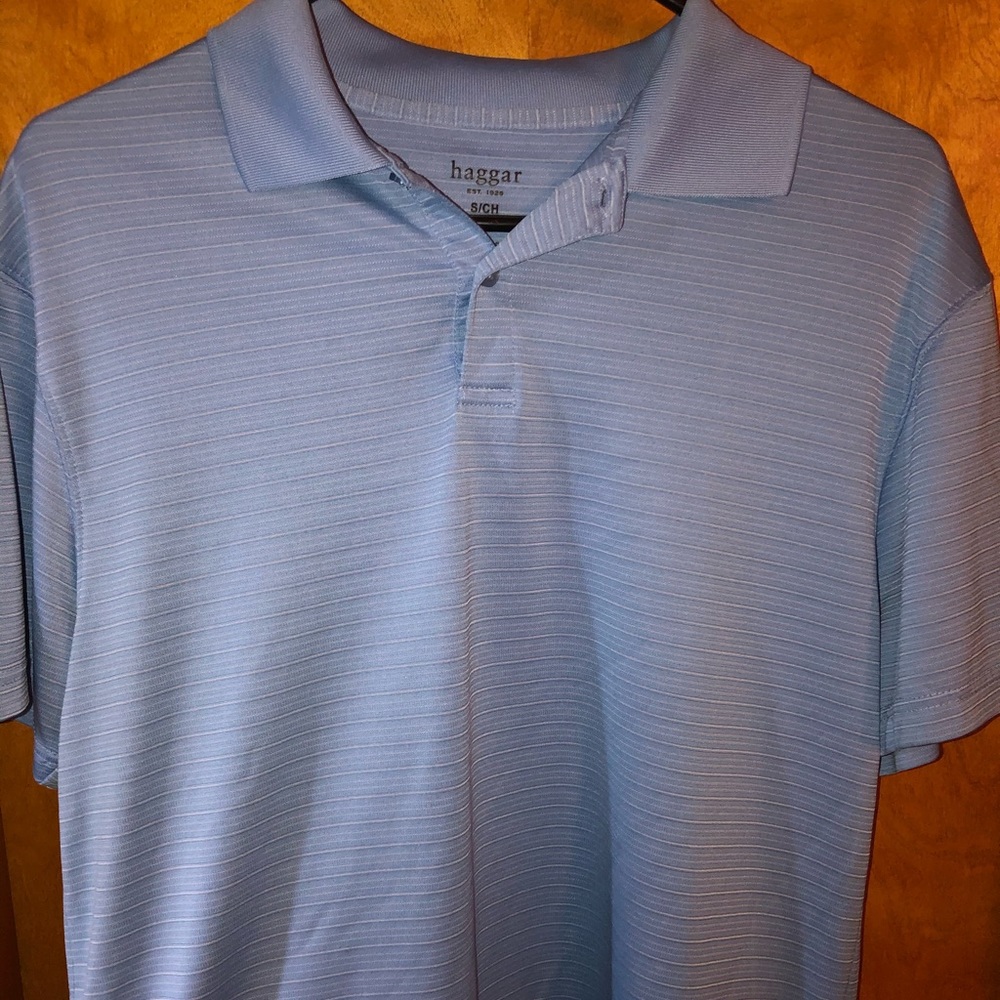 Men’s golf shirt